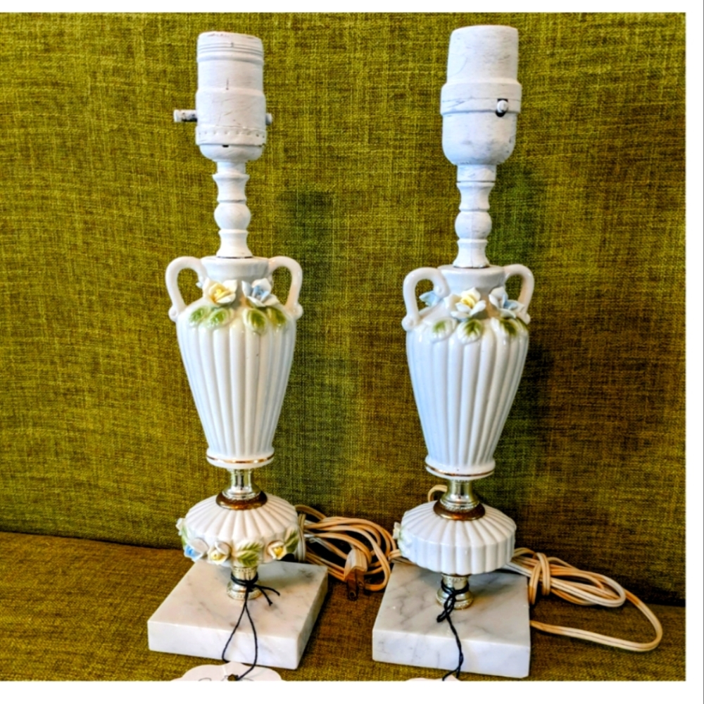 VTG Porcelain Capodimote Vanity Portable Boudoir Lamps Hand Painted Marble Base